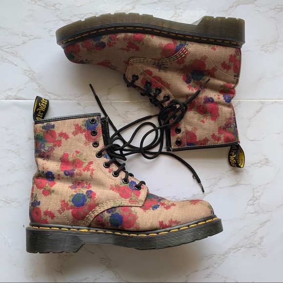 dr martens castel floral boots